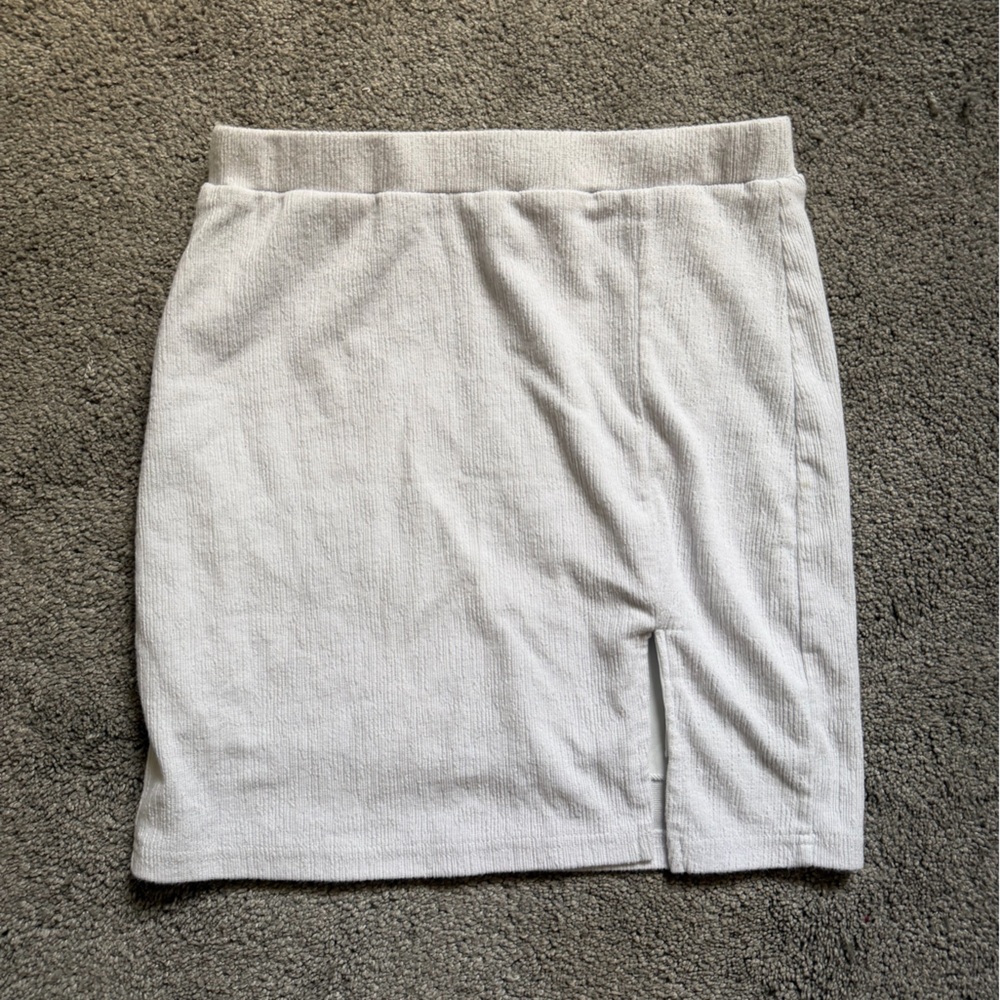 SHEIN White Textured Knit Mini Skirt